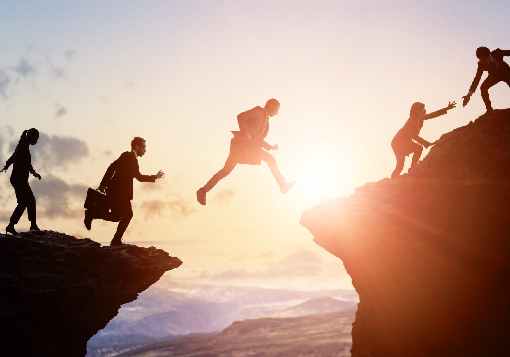 Challenge,Of,Business,Concept.,Group,Of,Businesspeople,Climbing,A,Mountain.